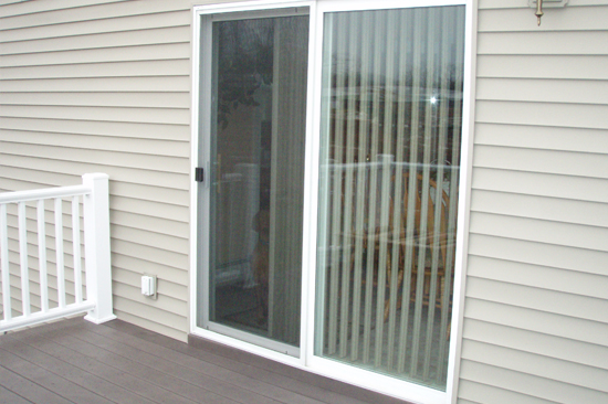 Avenal-screen-door-repair