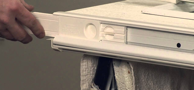 aluminum storefront door repair Avenal